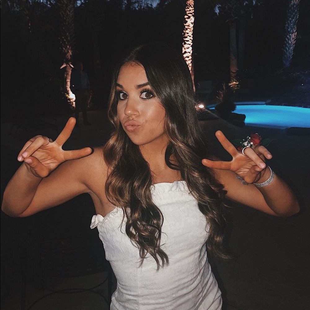 Meet your Posher, Madi